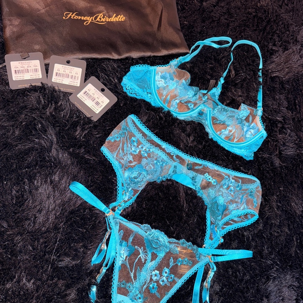 Honey birdette Whitney ocean